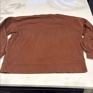 Lululemon sweatshirt